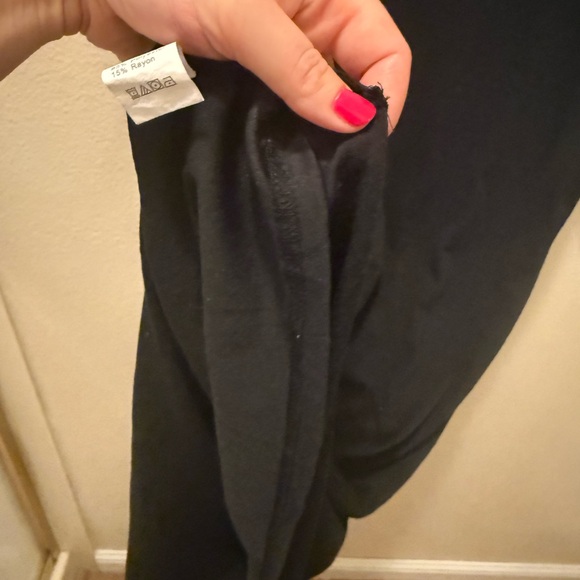 Black bump-friendly Dress - Picture 7 of 9